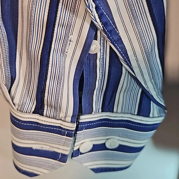 Bugatchi Men's Striped Print Button Down Shirt M Medium - Picture 8 of 9